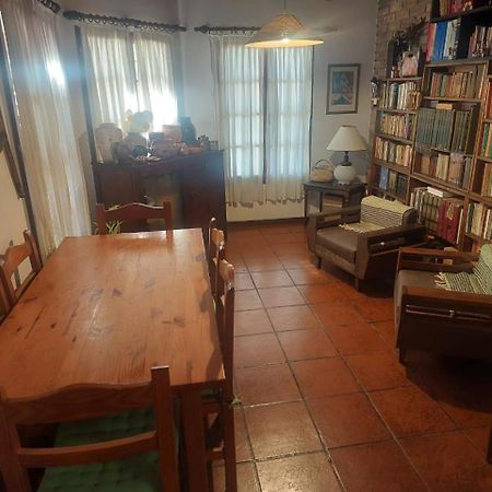 Casa Confortable - Parque Central - Estacionamiento, Patio, 3 Banos, 5 Habitaciones - La Cieneguita Eksteriør billede