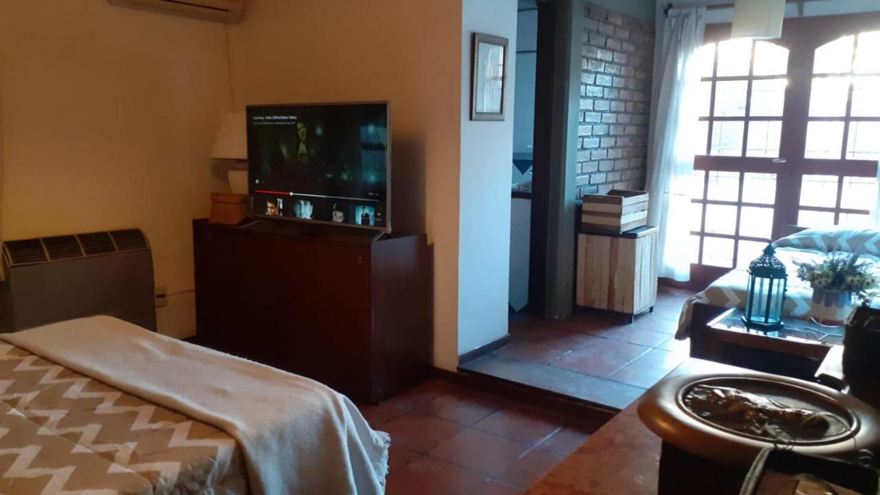 Casa Confortable - Parque Central - Estacionamiento, Patio, 3 Banos, 5 Habitaciones - La Cieneguita Eksteriør billede