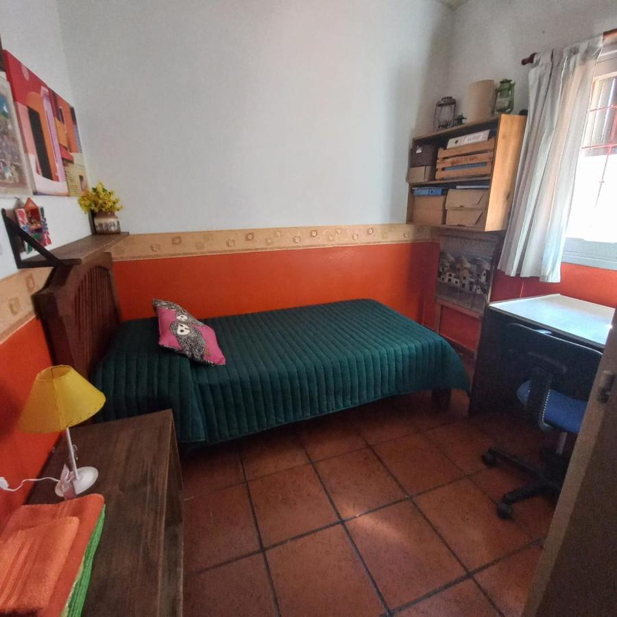 Casa Confortable - Parque Central - Estacionamiento, Patio, 3 Banos, 5 Habitaciones - La Cieneguita Eksteriør billede
